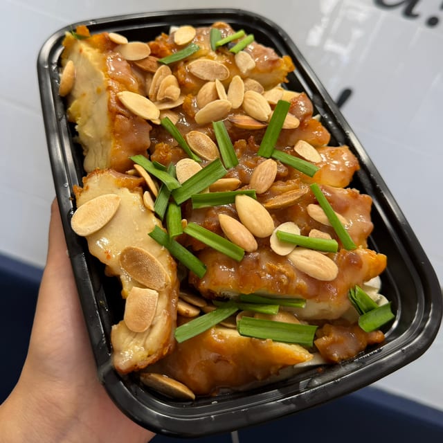 C1. Almond Boneless Chicken.