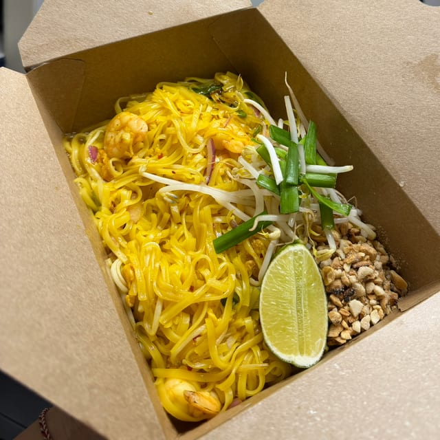 N1. Pad Thai Noodles.